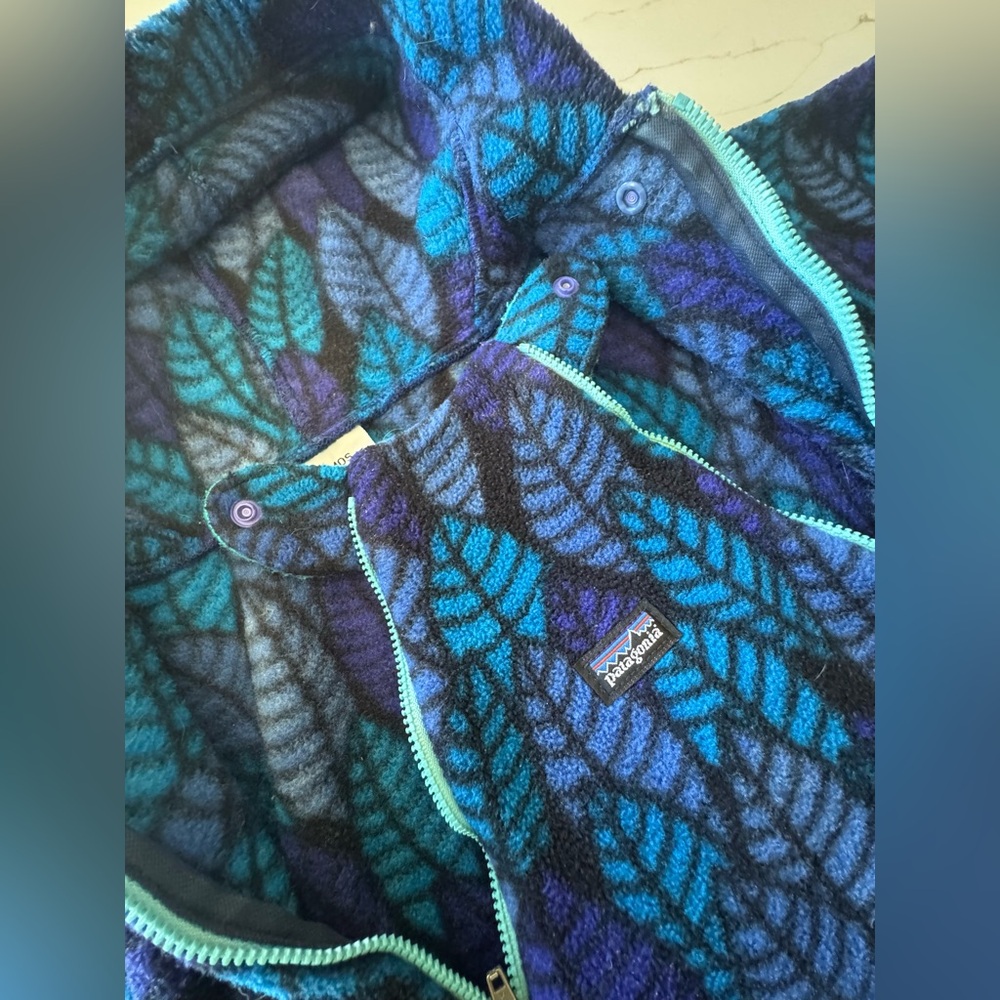 VTG Patagonia Fleece Bunting One Piece Blue leaf 90s AOP 6m - Picture 9 of 11
